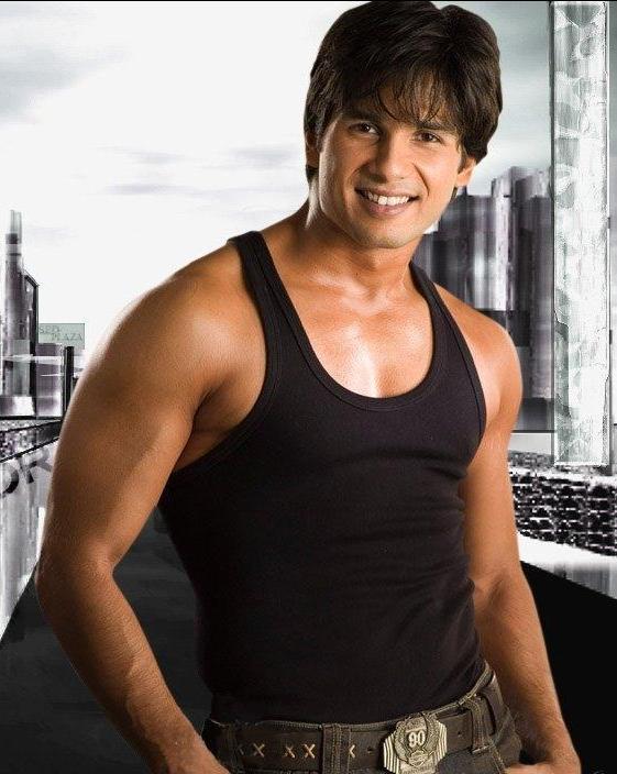 Shahid Kapoor in Tamil Action Film Remake 